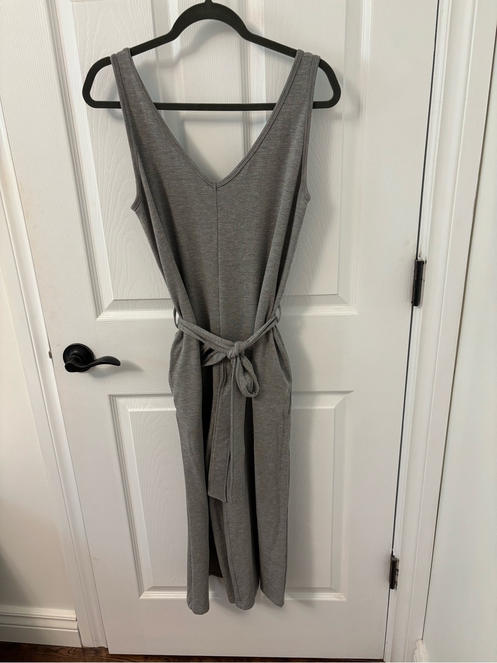 NWOT SMASH + Tess Grey Sleeveless V-Neck Jumpsuit with Self-Tie Belt